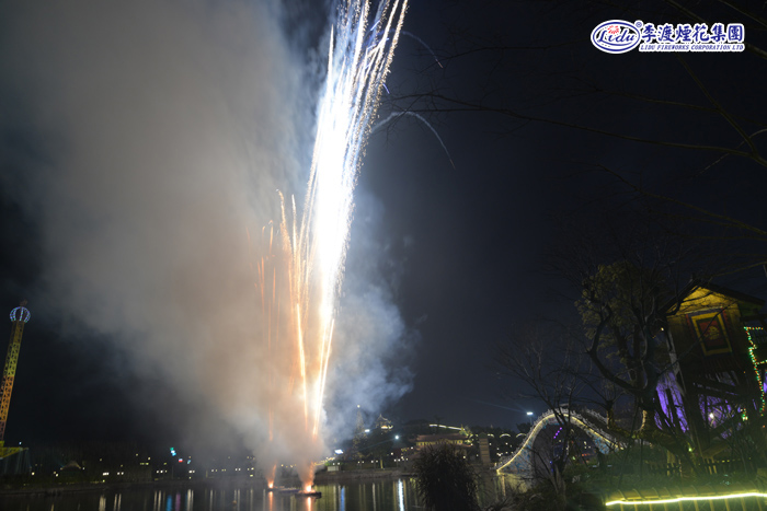 优发国际烟花燃放
